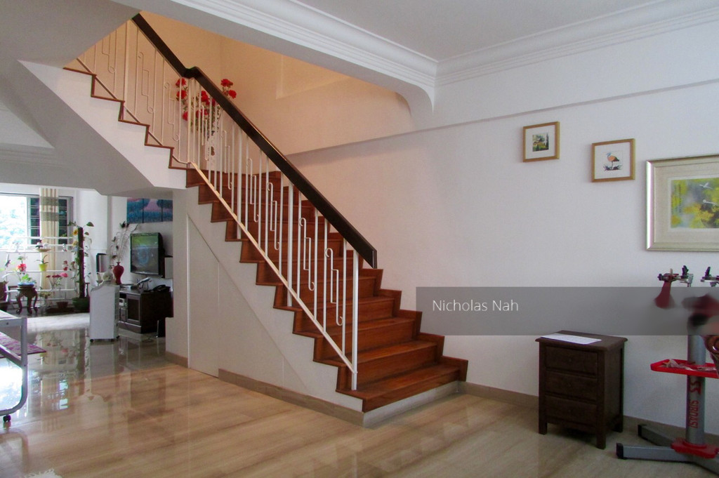 Blk 322 Serangoon Avenue 3 (Serangoon), HDB Executive #127608902